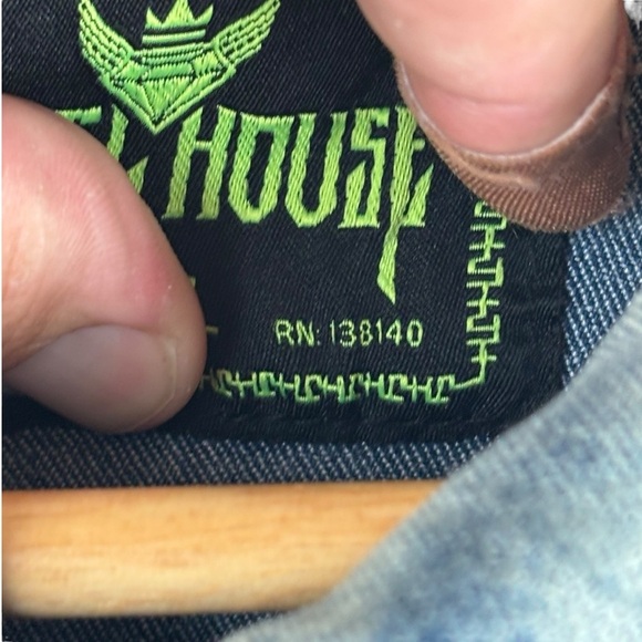 EUC Jewel House RARE Distressed Men’s Diamond Jean Jacket with patches Sz 2X - Picture 6 of 12